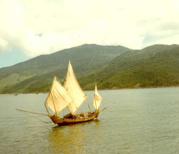 Vietnamese Fishing Junk